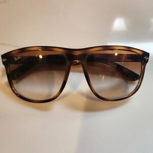 Ray-Ban Brown Sunglasses